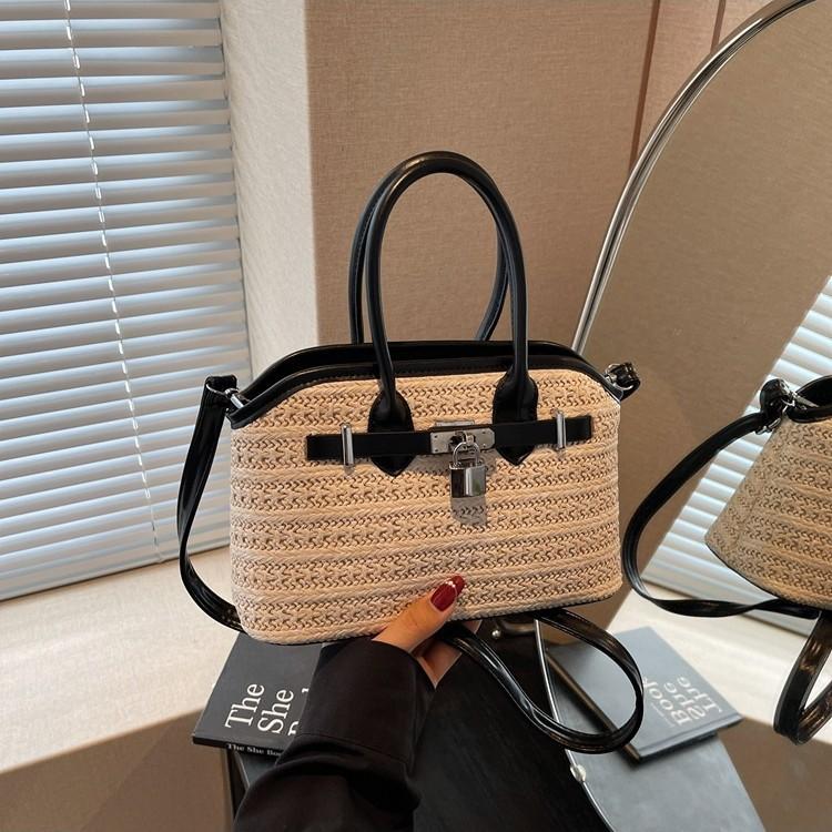 Плетеная сумка женская весенняя новая модная соломенная сумка универсальная маленькая квадратная сумка на плечо сумка-мессенджер