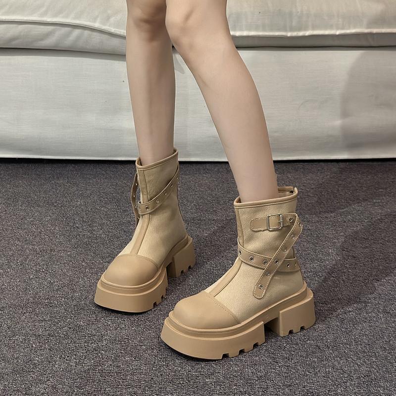 Мода Винтаж Зимние женские мотоциклетные ботинки Модные платформы Толстый каблук Короткие ботинки Повседневная женская обувь с пряжкой на ремне