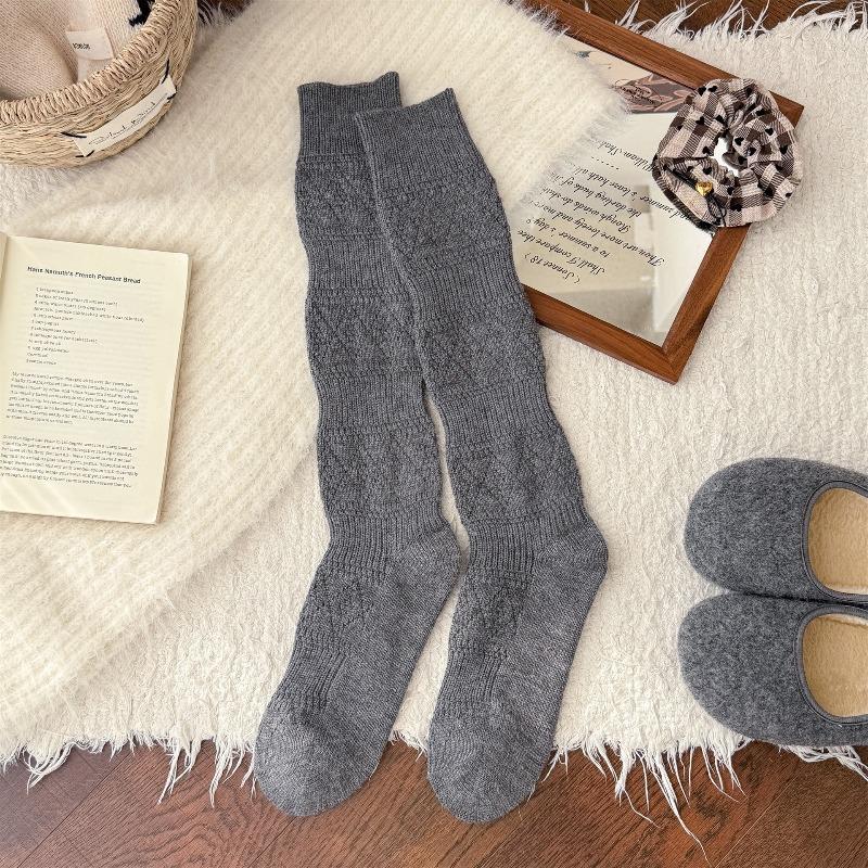 Зимние и осенние клетчатые носки до середины икры с темным узором, теплые и стройнящие. Гольфы для детей, толстые шерстяные длинные носки. Стиль колледжа.