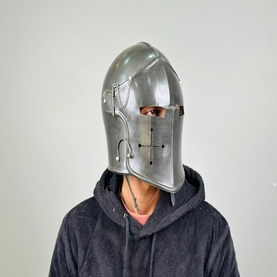Серый шлем барбюта Средневековые рыцарские доспехи 18Ga Мягкая сталь LARP Косплей Хэллоуин Костюм Барбюта с забралом Шлем воина