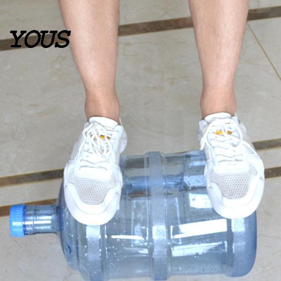 Reusable Beverage Dispenser Jug Water with Handle And Screw Top, 3.78L Capacity Portable Bucket Dispenser, Plastic Bottle for Home Office Easy Carry
