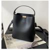 Fashion Small Fresh Summer Women's Bags 2 New Spring and Summer Trend Line Portable Crossbody Bucket Bag