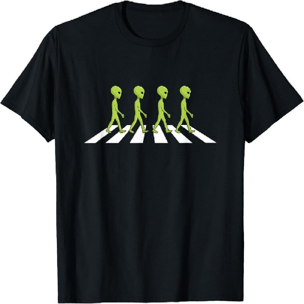 Aliens crossing and walking across road funny gift T-Shirt