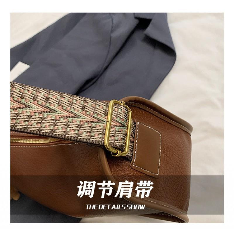 New Simple Commuter Cross-body Female Bag Large-capacity Casual Retro Underarm Shoulder Wide Strap All-match Tote