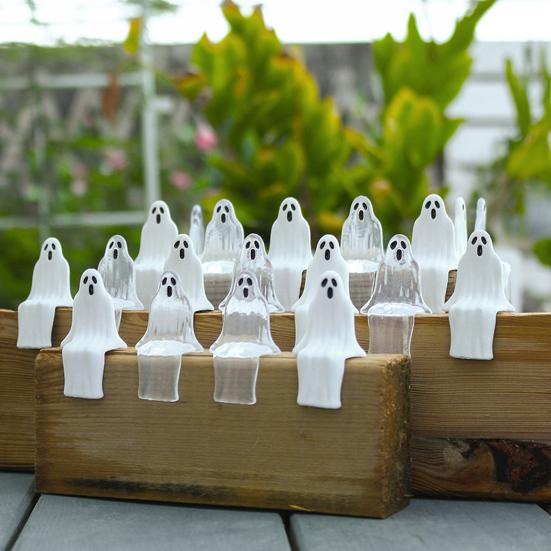 20 Pcs Mini Ghost Ornaments Sitting Ghost Miniatures Halloween Screaming