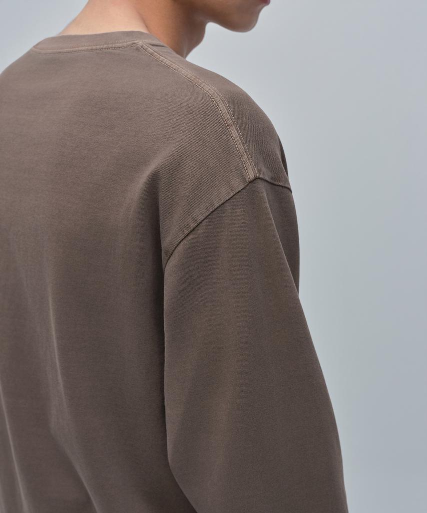 MUSINSA STANDARD Pigment Relaxed Crew Neck Long Sleeve T-Shirt [Brown]