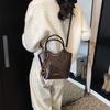 This Year, Retro Bags Are Popular, Women's Versatile 2025 New Messenger Bags, High-end Portable Bucket Bags.