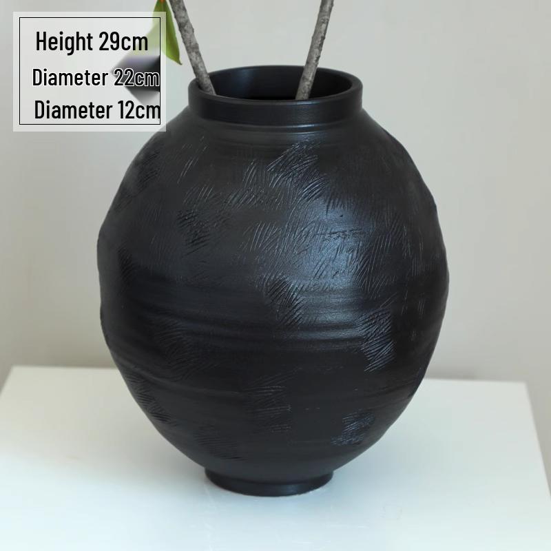 Wabi-Sabi Black Pottery Jar: Zen-style Retro Ceramic Vase for Tea Rooms and Hotels