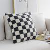 Подушка в клетку, Наволочка в черно-белую клетку, Грелка для рук для гостиной, Плюшевая подушка, Подушка для дивана, Подушка для поясницы