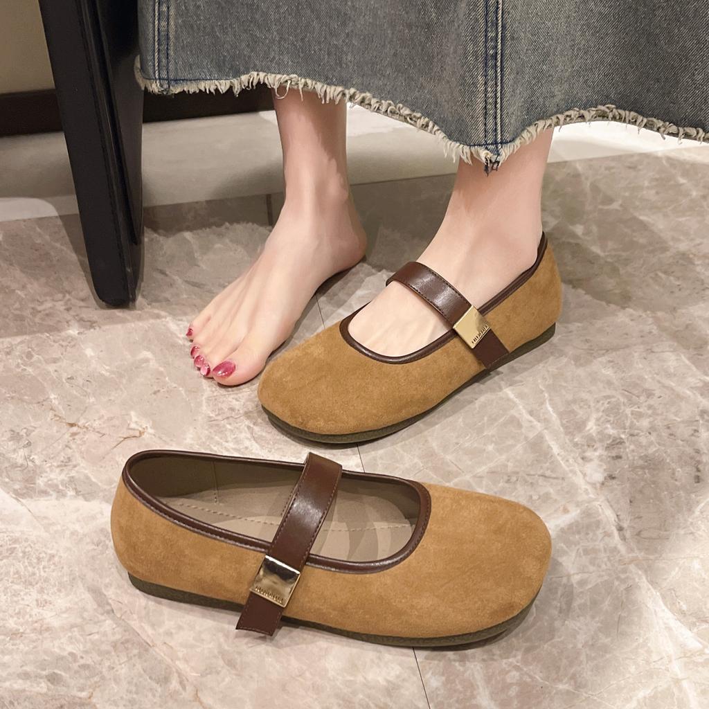 Vintage Mary Jane shoes women's flat 2025 summer new shallow mouth one-word strap with skirt single shoes soft-soled Doudou shoes