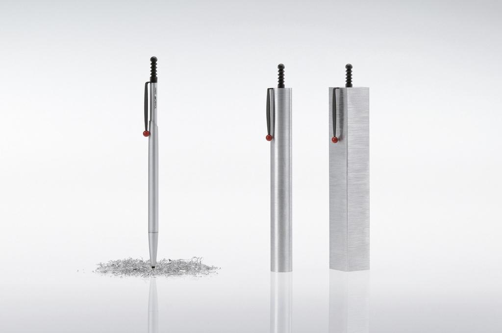 Шариковая ручка Tombow Pencil ZOOM 727 Серебристая Масляная 0.7 BC-SAZ04