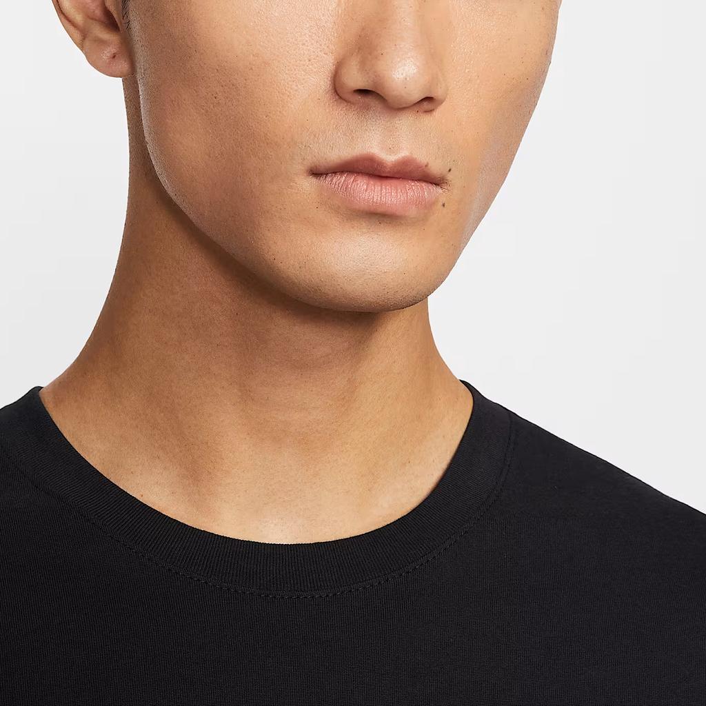 Nike ESSENTIALS T Shirts Men's Black Crew Neck Moderate IH4130-010