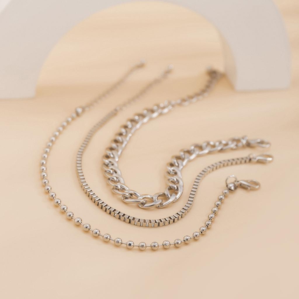 Hip-hop metal hollow bead chain set jewelry, niche design bracelet