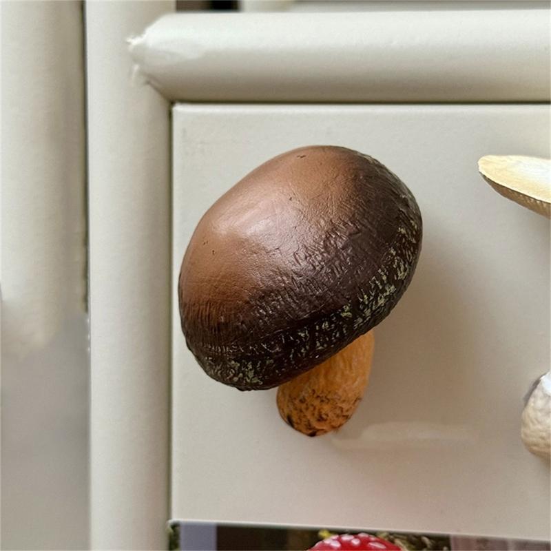 Portable Mini Mushroom Fridge Magnets   Home   Realistic Simulation  PVC Craft