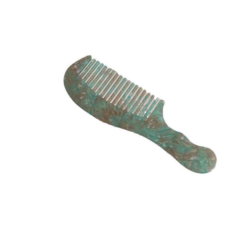 Элегантный и компактный гребень для волос из ацетата под черепаховый панцирь для удобной переноски.