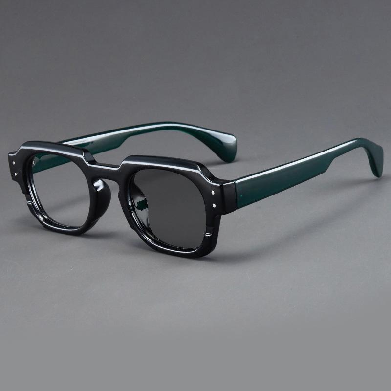 Trendy Square Photochromic Reading Glasses Unisex Variable Grey Presbyopia Eyewear with Diopters