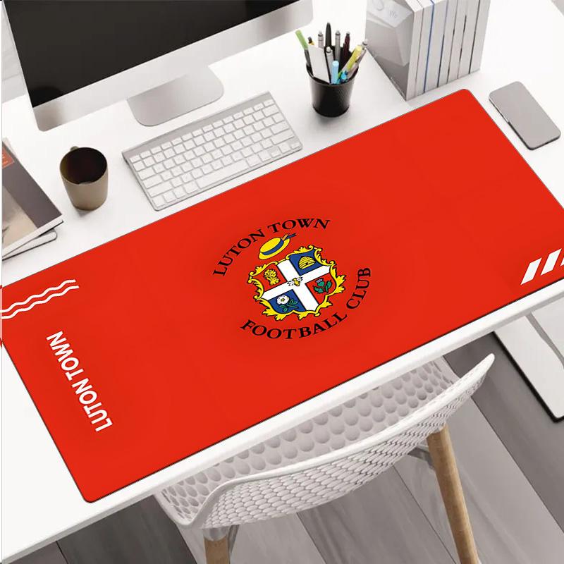 Luton Town Crest Mouse Pad, Rubber Base, Mouse Pad for Gamers and Office Use, Gaming Desk , Easy To Clean Mat Christmas fan gifts