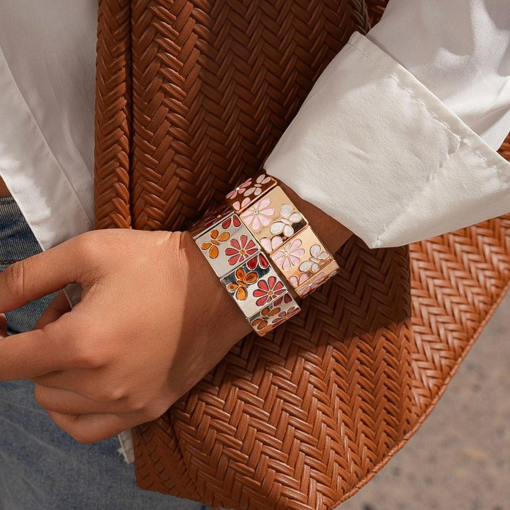 Металлический браслет-капля масла с цветком, серебряные эластичные браслеты, геометрический квадратный браслет, украшение