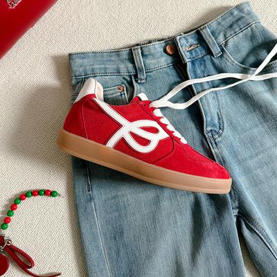 Мода 2025 Новые весенне-осенние ретро легкие туфли на плоской подошве, кроссовки из коровьей кожи, красные, синие и бежевые, женская повседневная удобная дизайнерская обувь