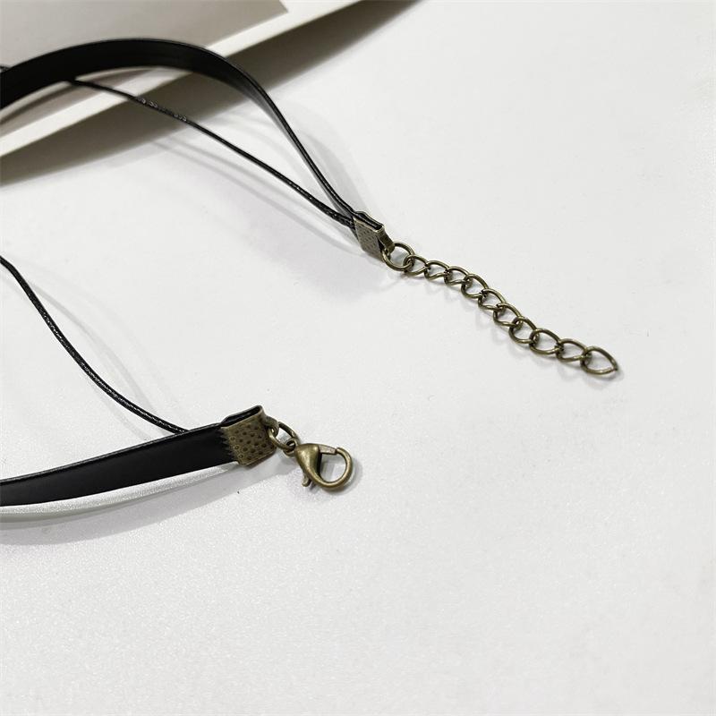 Черное кожаное ожерелье из веревки с короткой двухслойной цепочкой и воротником-секеткой, простая цепочка на ключицу, ювелирное изделие для женщин
