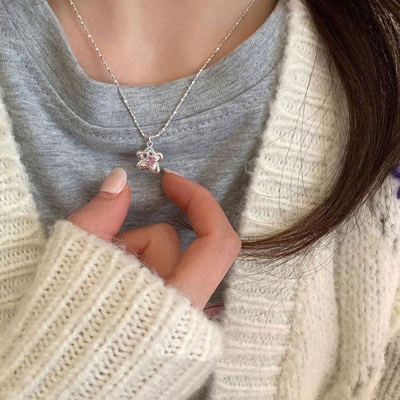 Ожерелье из порошкового циркония со звездой для женщин, новогоднее, новое, легкое, роскошное и популярное, дизайн, темпераментная цепочка для воротника