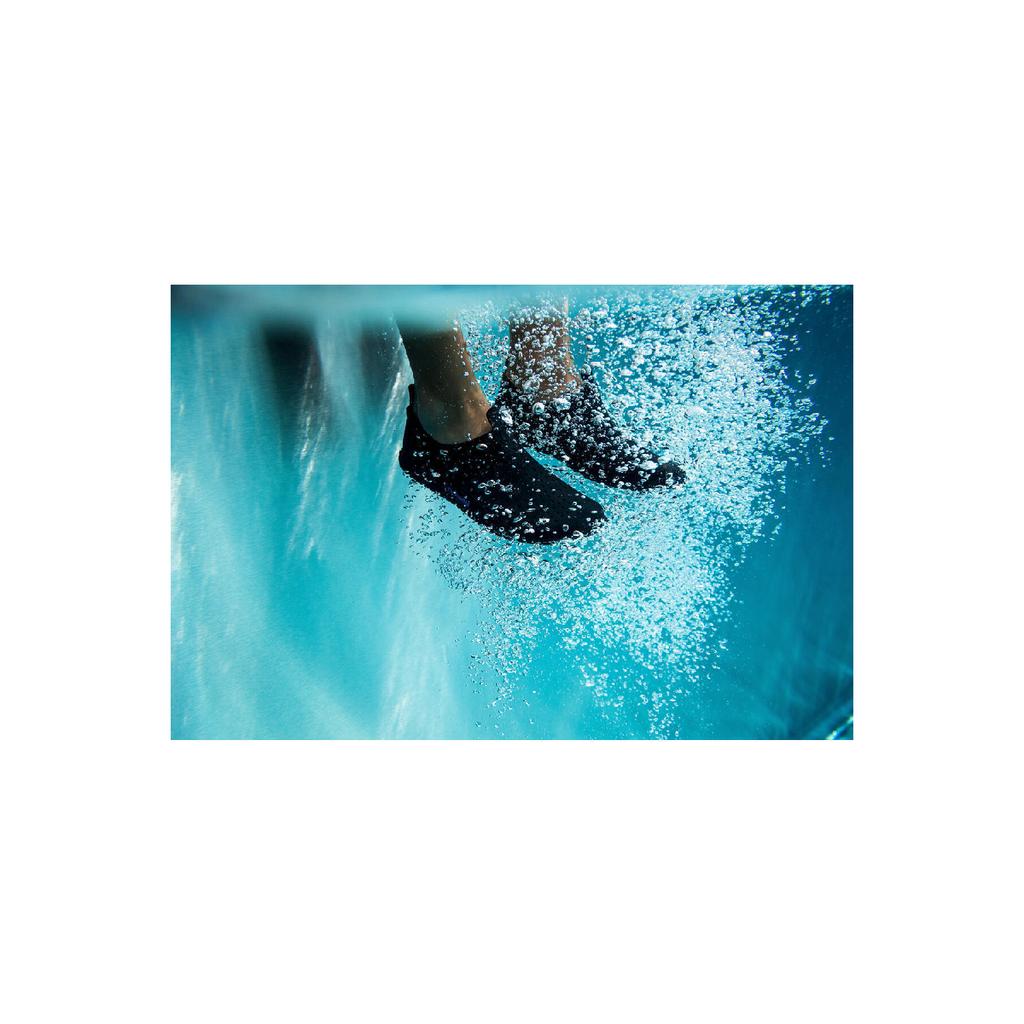 Обувь для водного спорта — черная — Aquadots