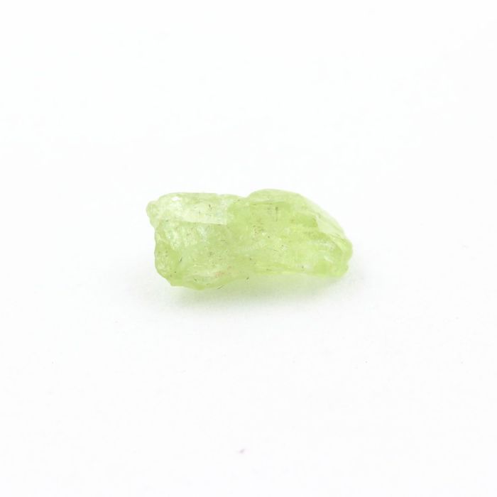 Pierres et Minéraux. Peridot.2.145 ct. Almklovdalen, Vanylven, Norvège.