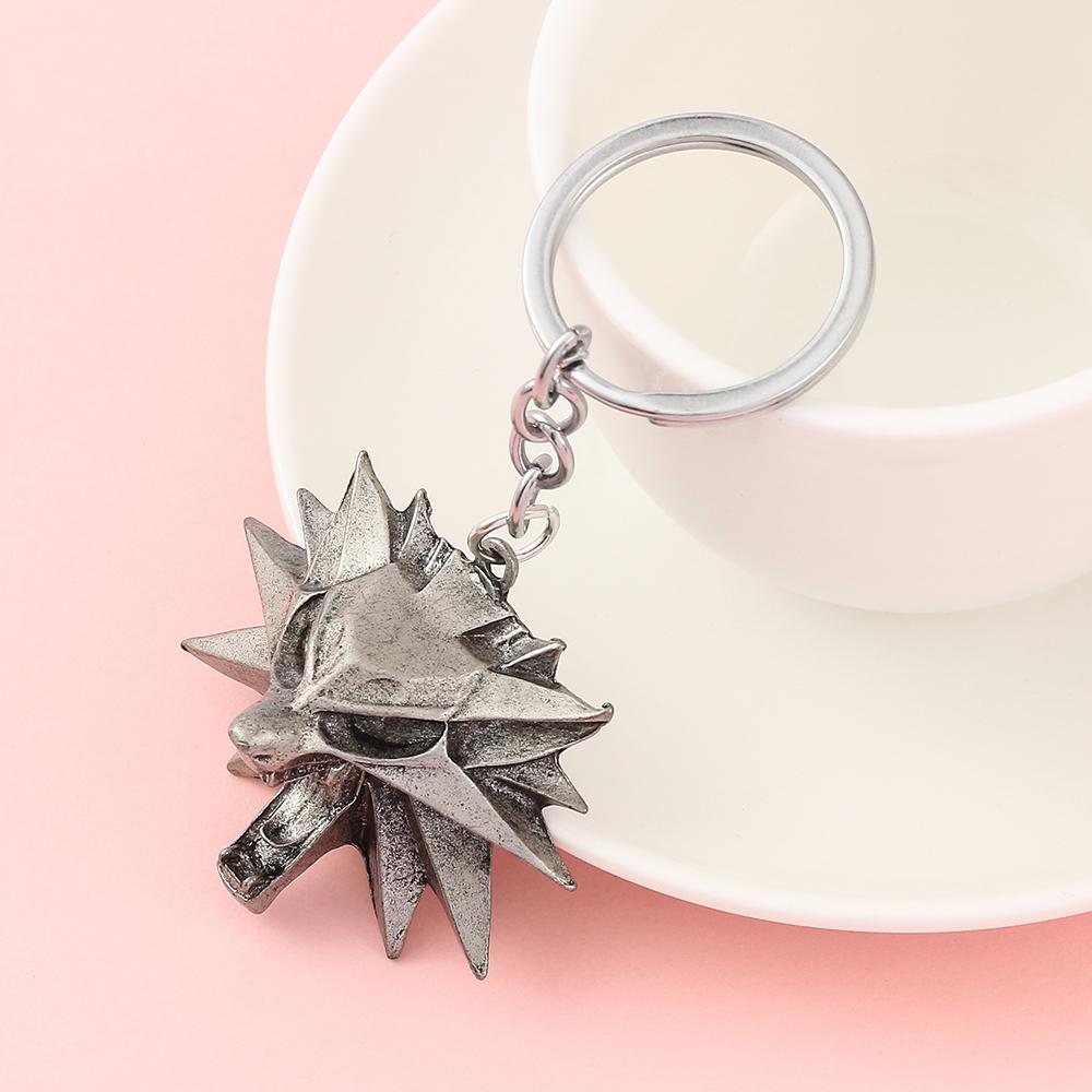 Game Pendant Wolf Head Key Chain, Wizard Witcher, Punk Style Metal Zinc Alloy Key Chain, Retro Pendant Decoration