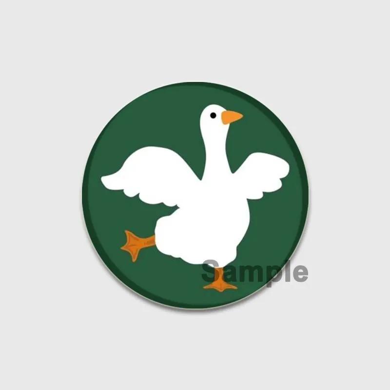 32/44/58mm Cartoon Honk White Goose Brooches Pins Cute Animal Duck Round Badges Clothes Lapel Pin Fashion Jewelry Gift Accessory