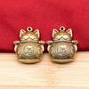 Подвеска-брелок Lucky Cat из цельной латуни: Ретро-медные изделия для мужчин и женщин – стильный автомобильный аксессуар.