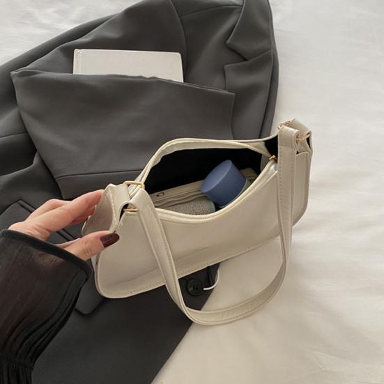 Women Retro Shoulder Bag Faux Leather Underarm Bag Purse Classic Tote Handbag with Zipper Closure for Street Party Work