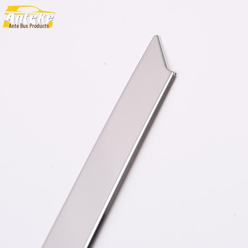 19 T-CROSS Накладка на задний бампер для защиты от царапин