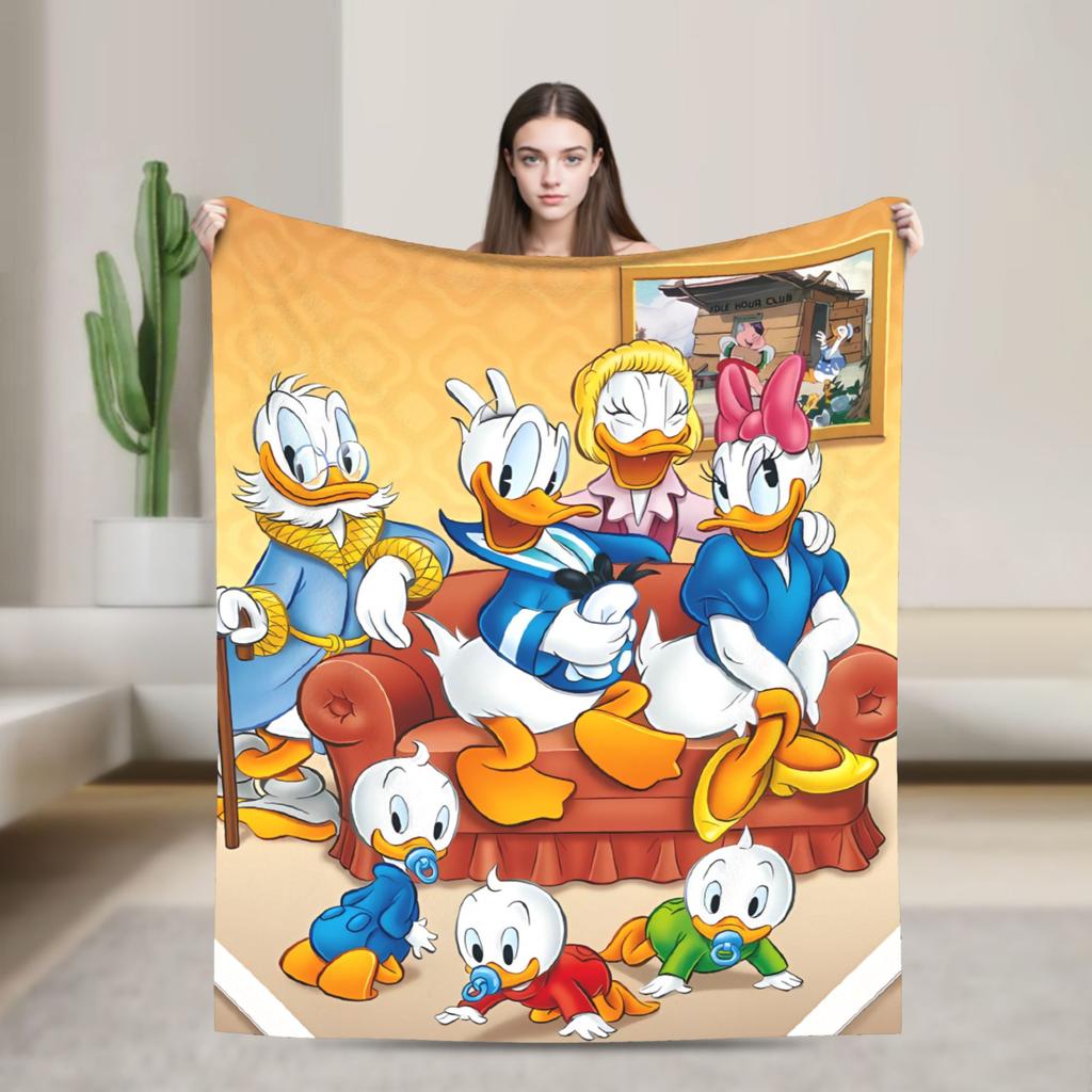 Daisy Duck and Donald Blanket Super Warm Print Plush Throw Blanket For Kids Couch Chair Flannel Bedspread Bed Cover