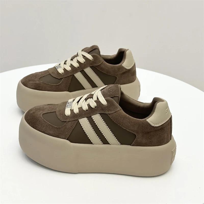 Модная спортивная обувь на толстой подошве, повседневная обувь для женщин 2024 года, новая воловья кожа, мягкая внутри, увеличивающая кроссовки De Training Shoes