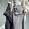 Женская серая юбка-миди А-силуэта с высокой талией - Осенний спортивный стиль с прямым разрезом и драпировкой
