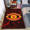 Напольный коврик с дизайном Manchester United, подходит в качестве противоскользящего коврика для гостиной или спальни у дивана