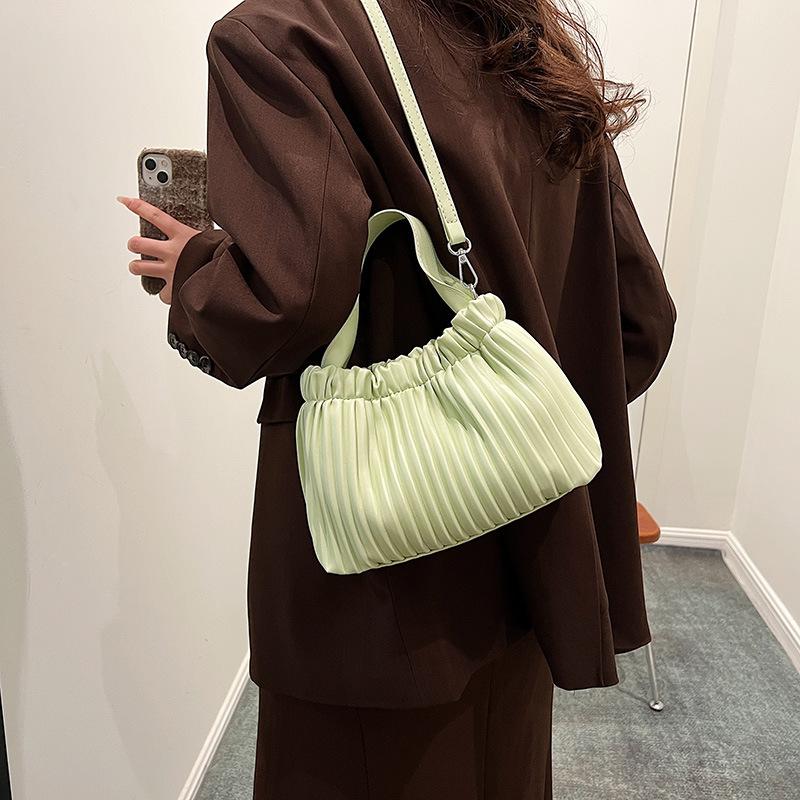 Chic Pleated Handbag for Women Spring New Casual Simple Crossbody Bag Large Capacity Soft PU Single Shoulder Bag