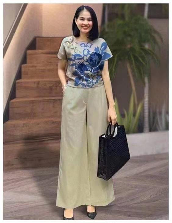 Женская летняя мода 2023 года: Однотонный свободный топ с короткими рукавами и напечатанные брюки, костюм из двух частей