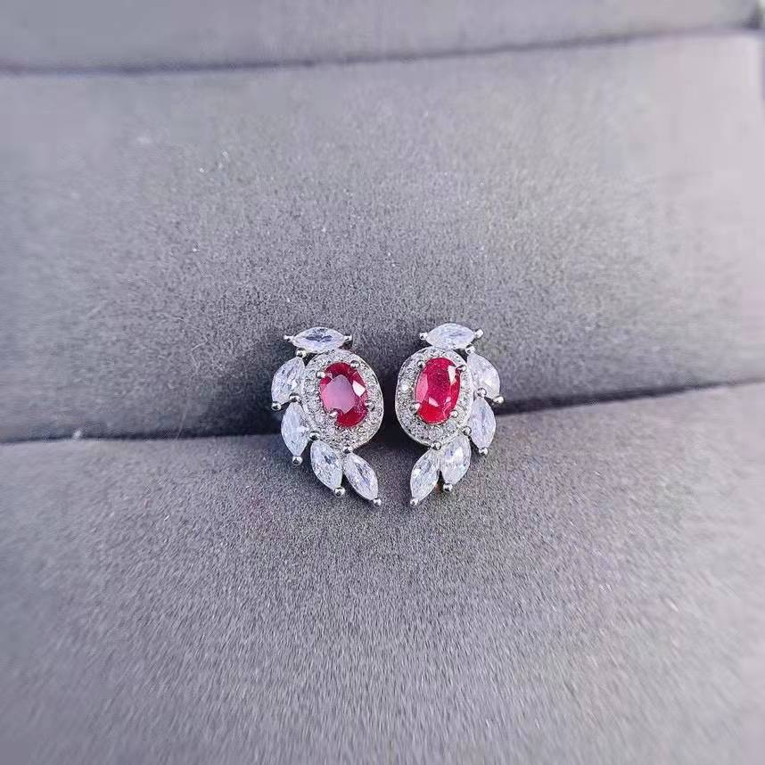 Серьги-гвоздики с натуральным гранатом и красным драгоценным камнем для женщин, высококачественные роскошные ювелирные изделия, серьги с блестящим гранатом для свадебной вечеринки 925