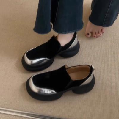 Версия из овчины ретро маффины толстая подошва увеличивающие рост лоферы женские матовая кожа на одном педале круглый носок простые маленькие кожаные туфли женские