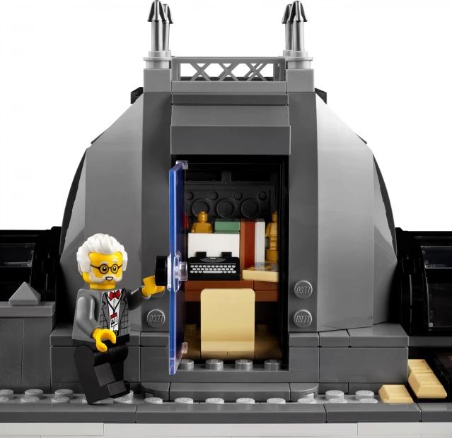Lego Icons 10326 - Natural History Museum