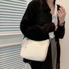 New Trendy Large-capacity Commuter Women's Bags, Fashionable and Simple Single Shoulder Messenger Women's Bags