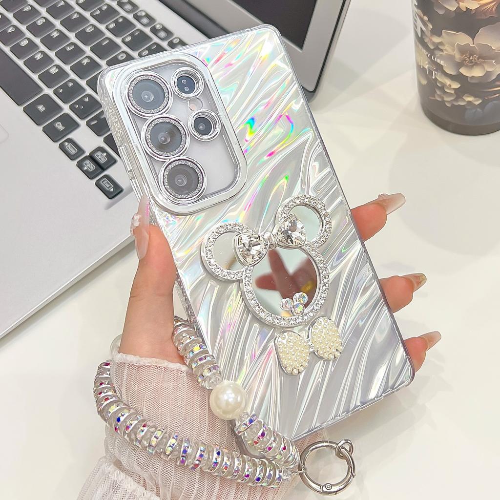 Advanced Wrinkles Suitable for Samsung S25ultra Bracelet Mobile Phone Case S24 Cartoon Mirror A56 Flash Powder Lens Film