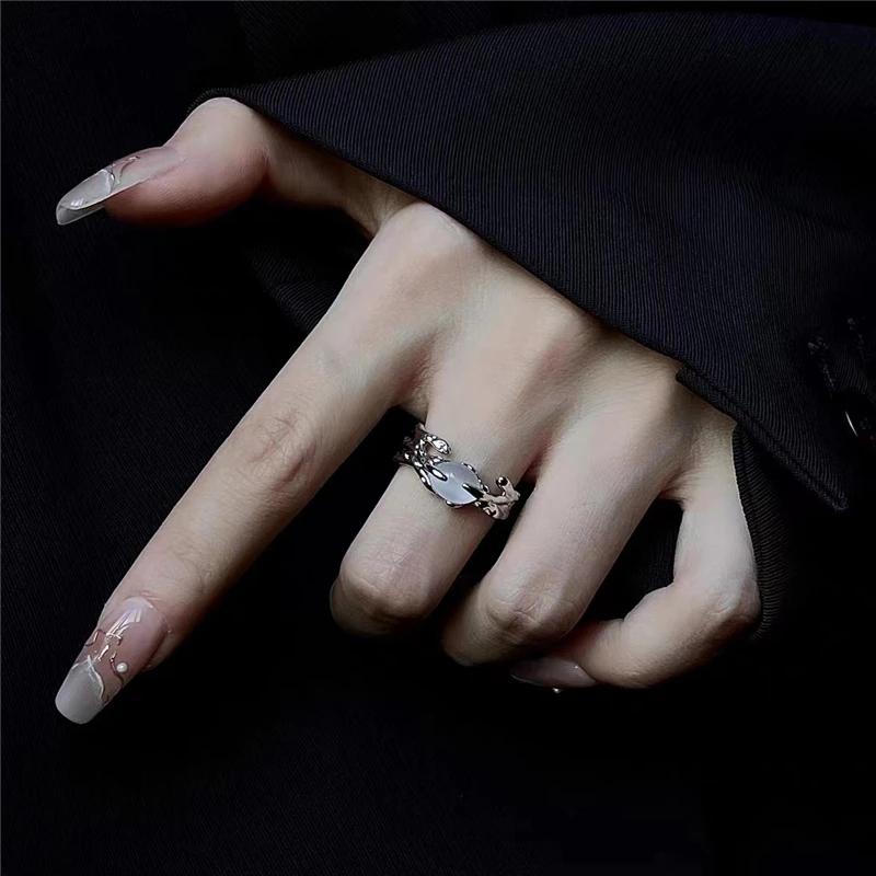 Панк Harajuku Goth Thorns черный, серебристый цвет нерегулярное открытое кольцо с сердечком и крестом для женщин и мужчин, винтажные 90-е годы Y2K, ювелирные изделия в стиле гранж