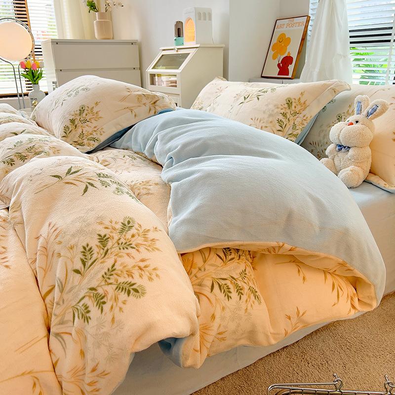 Зимнее молочное бархатное 4 предмета, скандинавское бархатное коралловое бархатное пододеяльник, фланелевая простыня, пододеяльник