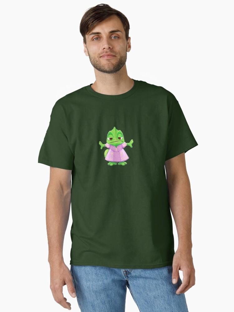 Tangled Pascal in a dress - Tangled Classic T-Shirt