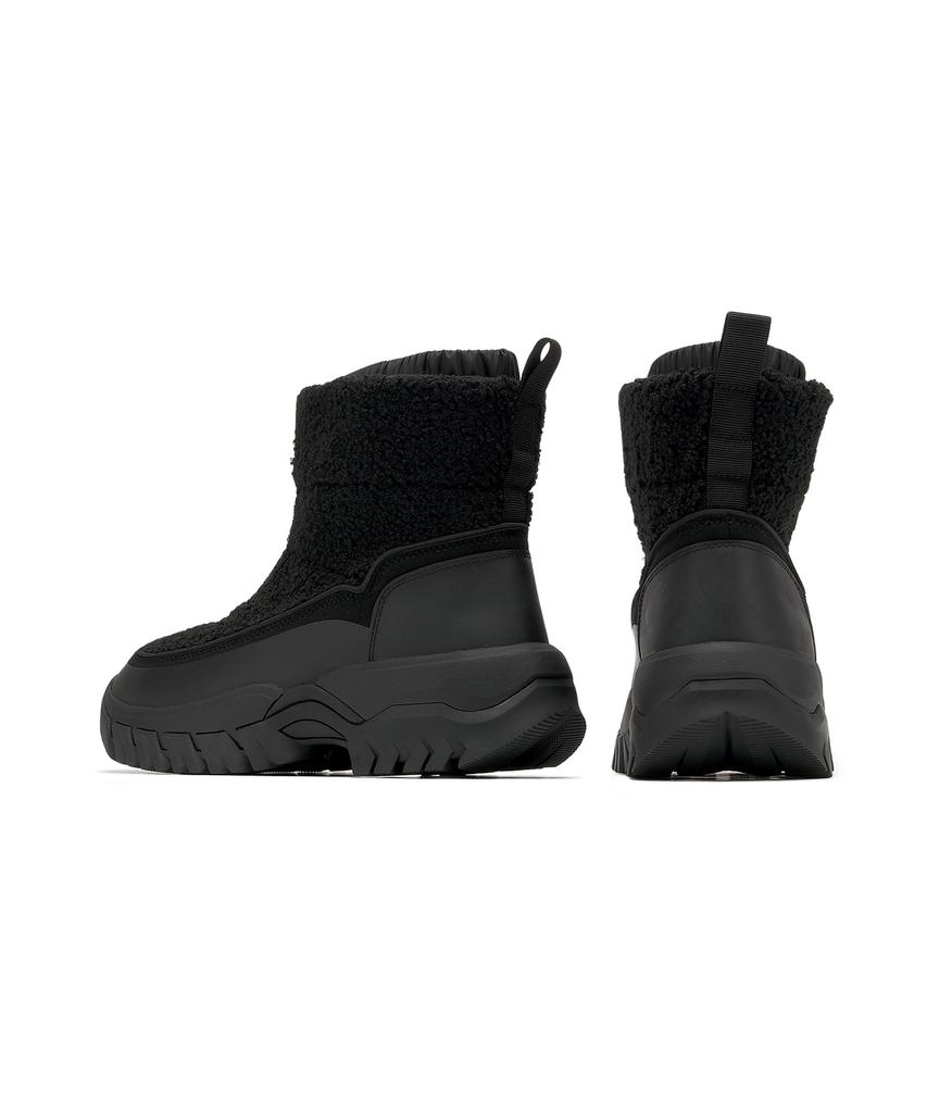 Hunter [Women] Wanderer Boucle Short Snow Boots - Black