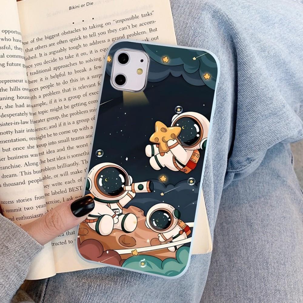 Мультяшный чехол для телефона с изображением космонавта для IPhone 14 11 12 13 Mini Pro Xs Max 8 7 6 6S Plus X XR, однотонный цветной чехол