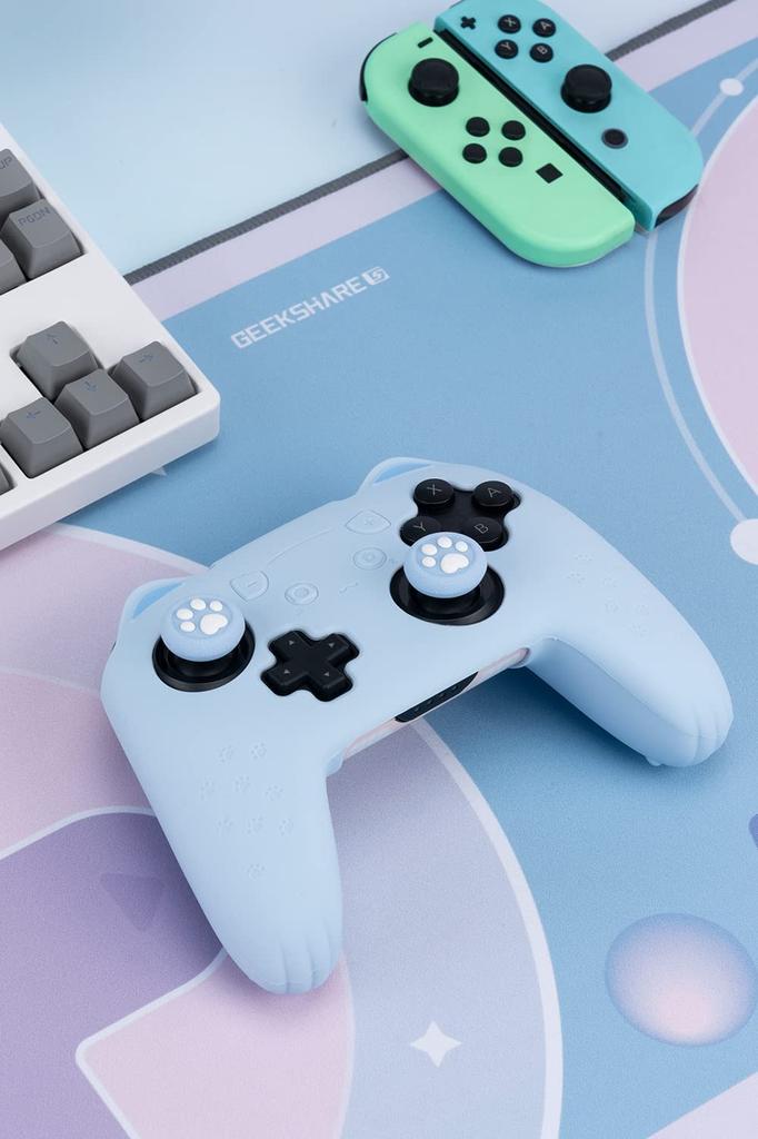 Чехол для контроллера GeekShare NS Pro изготовлен из совместимого с Switch Pro чехла для контроллера NS Pro и защитного уплотнения, легкого в использовании NS Pro