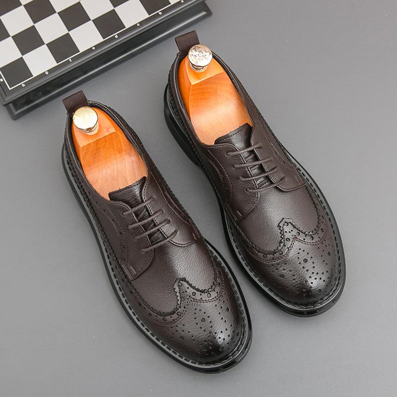Прямые продажи с фабрики 2025 ретро круглый носок Брок гравировка мужской тренд деловой кэжуал кожаные туфли платформа 8211-R